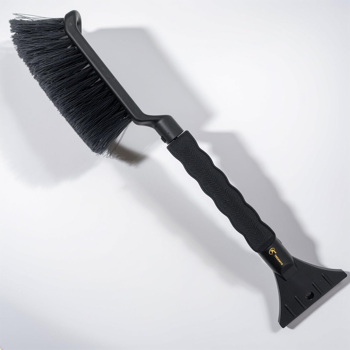 TrexNYC Snow Brush and Ice Scraper 2 in 1 19"